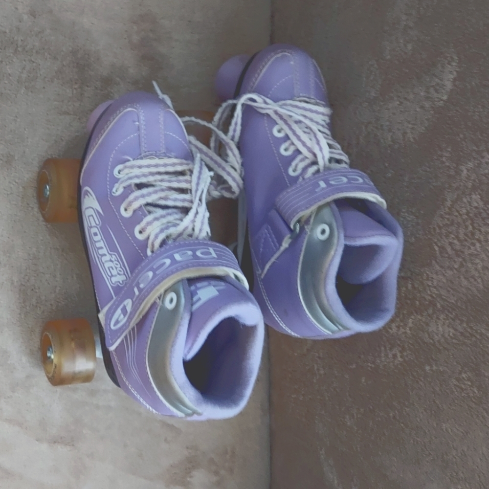 Comet 500 Roller Skates